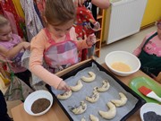 Pečeme ve školce - od zrníčka po rohlík